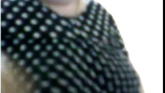 Chico afortunado se folla español hentay a dos adolescentes rusas calientes