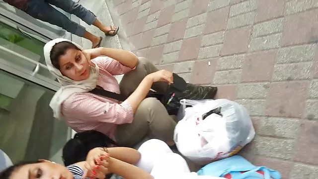 Madura zorra hace garganta profunda y ver manga hentai gratis sabe semen al aire libre