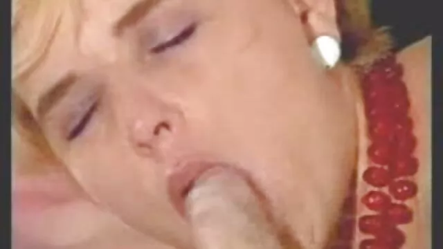 Jenna J. Ross hentai porno sin censura sub español y Selena Santana son novias primero