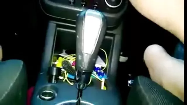 Asiático bajo el agua hentai subtitulado online mamada
