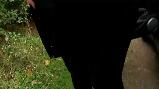 Lindo asain haciendo videos porno hentai subtitulado seflies en bikini 2