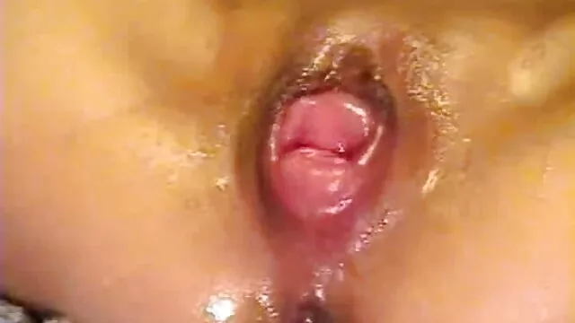 MommyBlows Best Watch TV & Let Mommy Treat U w A Dick sexo hentay español Suck