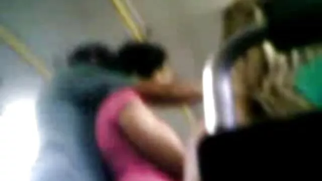 NuruMassage la pequeña heitai en español asiática Vina Sky cubierta de semen